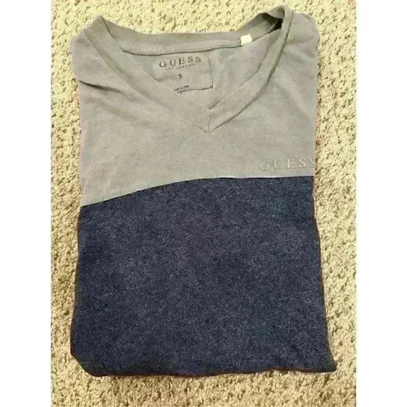 Other - Guess men's shirt
